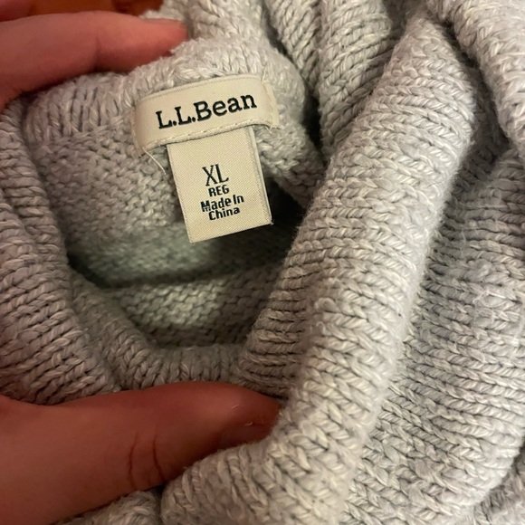 LL Bean Grey Turtle Neck Sweater - Picture 4 of 8